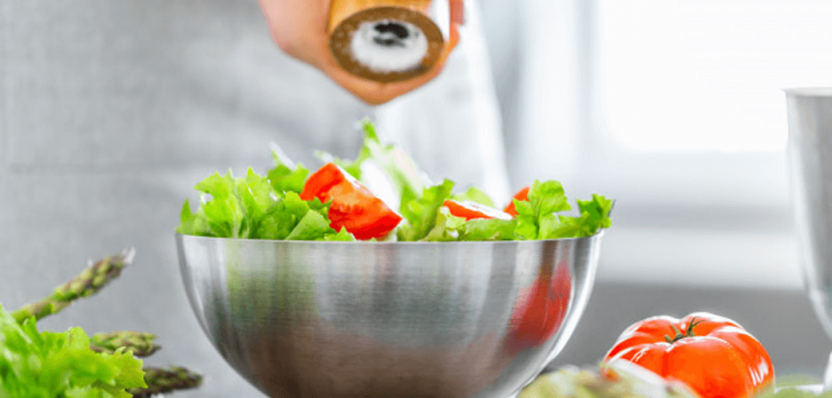 Spinach Falafes wth zingy kale salad, recipe